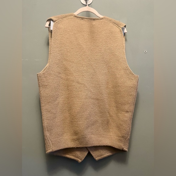 Guess sportswear Vintage 90’s vest size medium 100% Wool - Picture 8 of 9